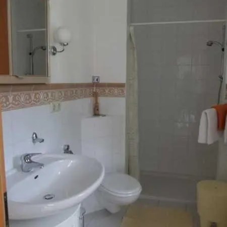 Apartment Bernstein-perle Rank Gm 69711 Graal-Mueritz