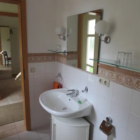 Apartment Bernstein-perle Rank Gm 69711